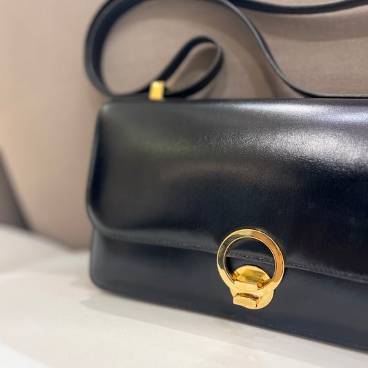 Hermes Vintage Ring Do Handbag With Adjustable Leather Strap - Image 2