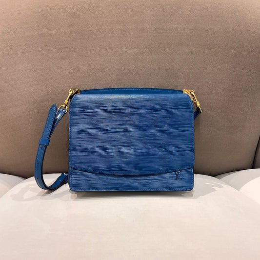 Louis Vuitton Vintage Epi Grenelle Blue Structured Shoulder Bag - Image 2